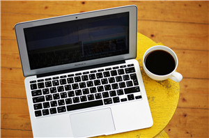 laptop-notebook-computer-work-screen-table-804699-pxhere.com.jpg